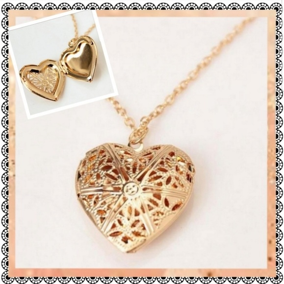 Jewelry - 🛍 Filigree heart locket, golden fashion necklace